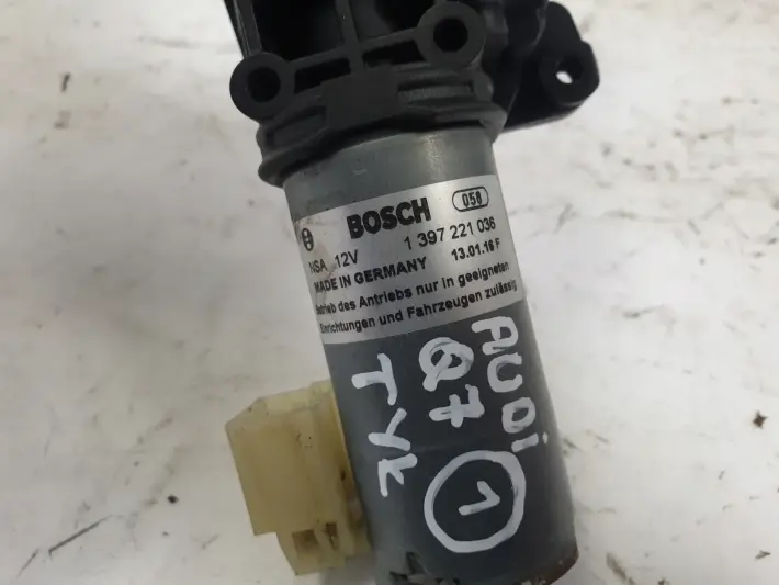 8776c854077dac970ef17d5c218d4f6c