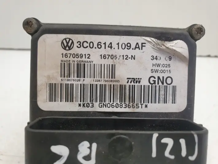 eb1908f10dfe275d373ebf4abc996bb7