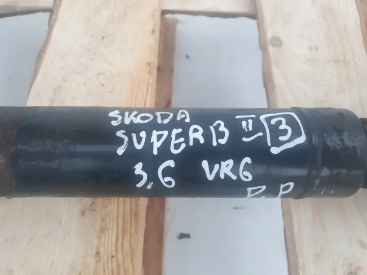 672e8e0ea0d0e691d4e9287285242059