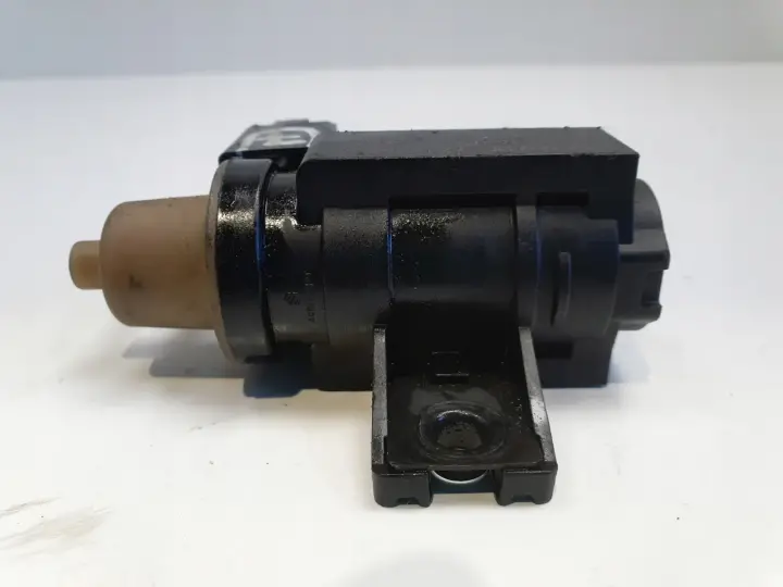 ba1e848652704d350b0d2caff205be44