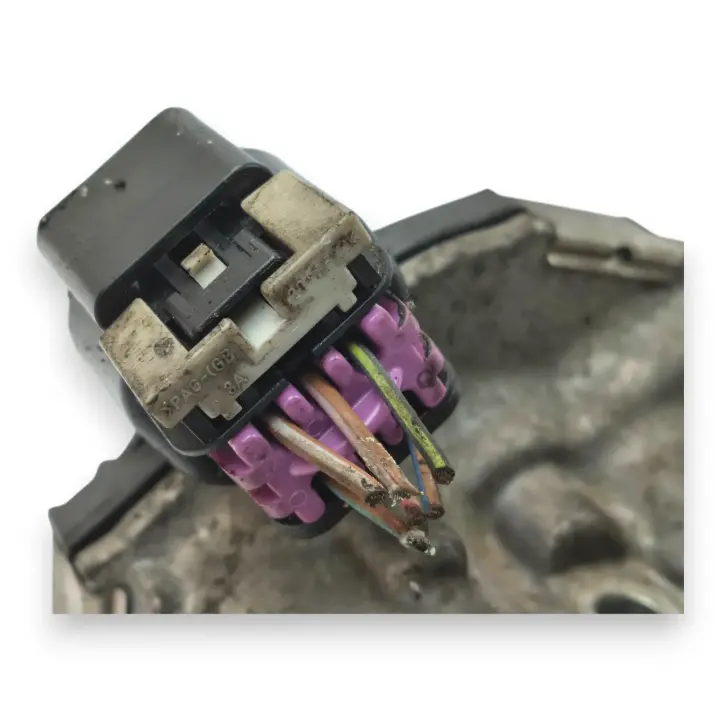 706cffa1a5ba47e4f74581b514e0598e