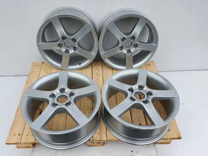 db73d2292e2bd920da89694dd4e76384