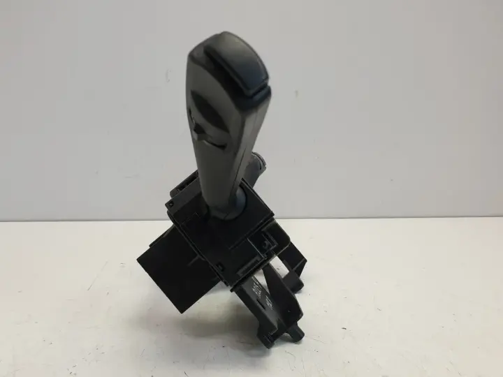 82272487ab39a5f0d59031560300e9f1