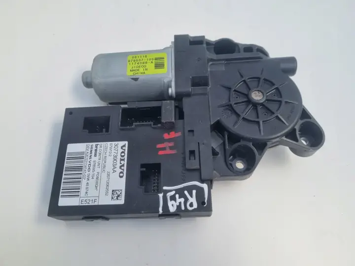 94b6a9751c2b19dc02f77ecd98db0725
