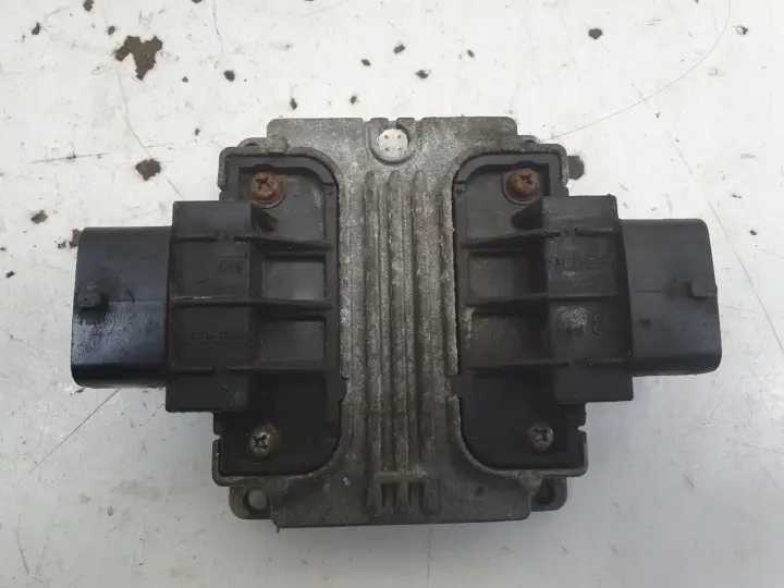 e6fb2ebf66cecdae203f1b0a8ee35841