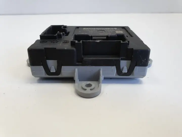 8bf8ae8fd815a1db167978066abd3e01.jpg