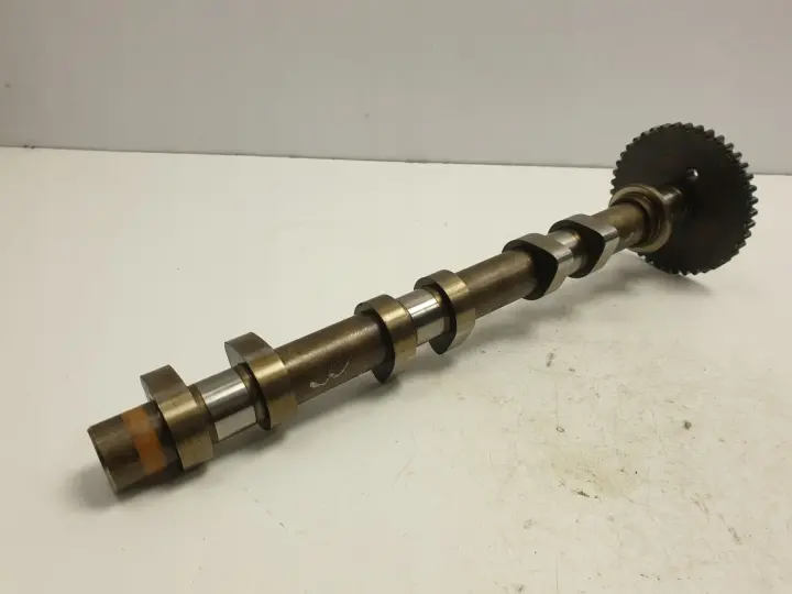dcc3a396ecf557677130f63d7f4c8243