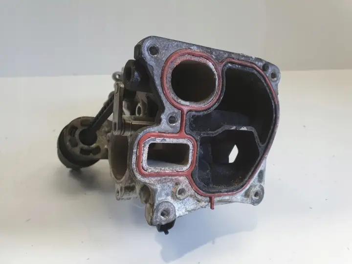 33e342e0e16429f7418b01aa3aa8bb88