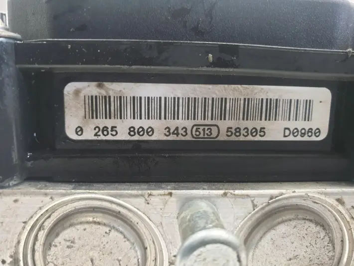 e03d84e0e6b152f3523940e27d55250a
