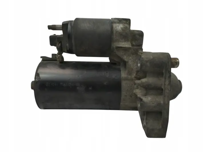 30d3cbfcfe19118de21c48f450144f91