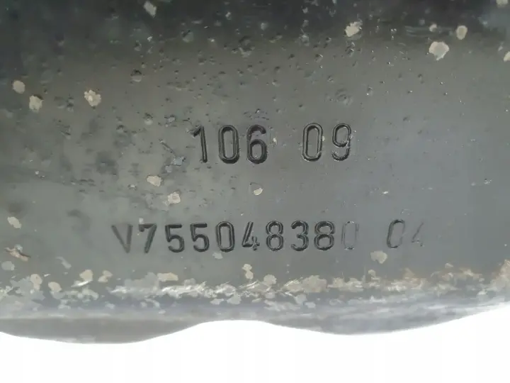 b94d950ccfbb2d9d0d47f9d7d647cb52