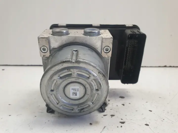 1055cc1a38da9b48caa35fa21318ce3e.jpg