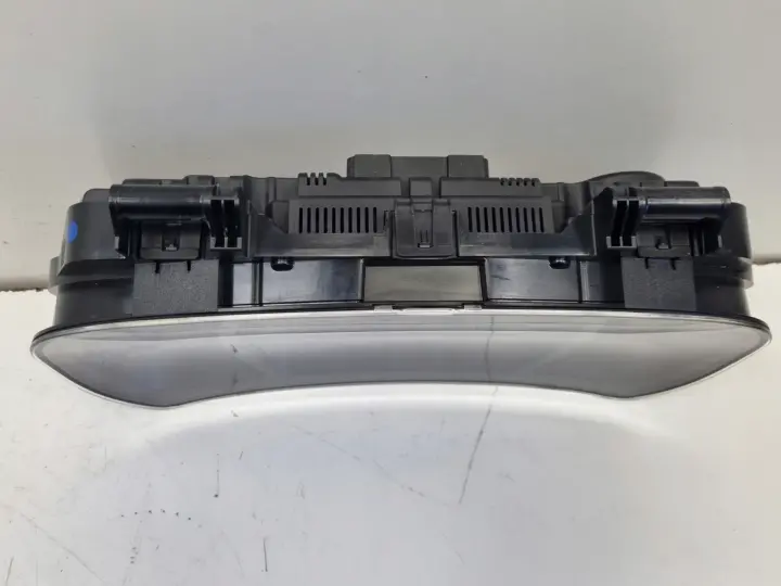 bf3c0a1f8e0f2920882464be70fc4a73.jpg