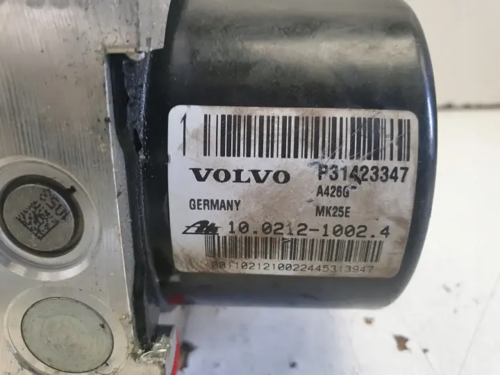 19e46d6d708ab98f5bb6798559172637.jpg