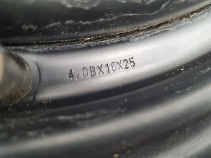 80025b491f151d0f20eda2165752885d
