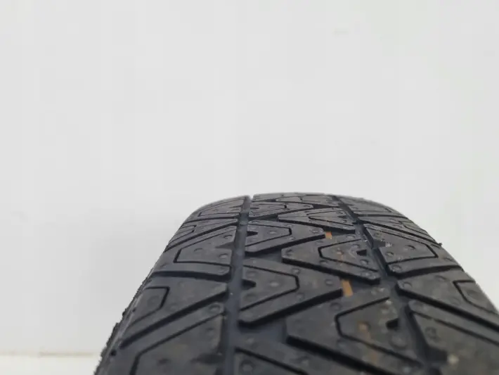 01b50451a655e7f7a66ee03d62a0042c