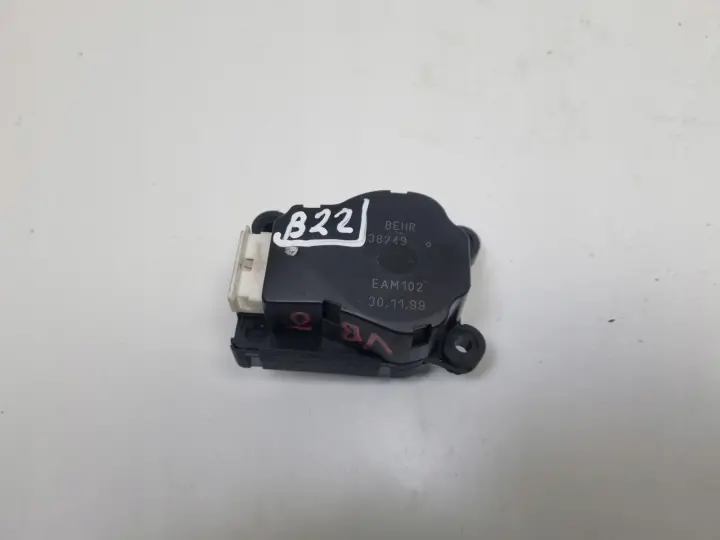 f330160664f86f81505f8b814b557d6d.jpg