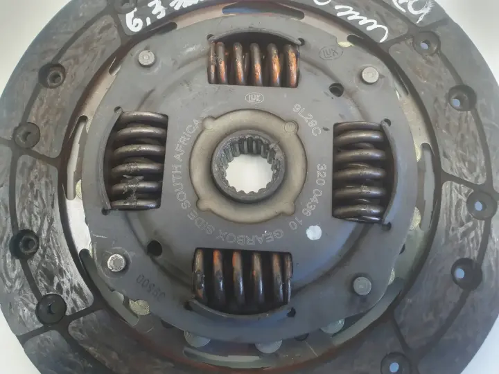 8ab82d2d3717d33ff11a3717bcc20da6