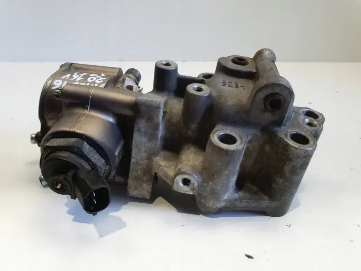 377d17c57feda17e34104451ca92e727