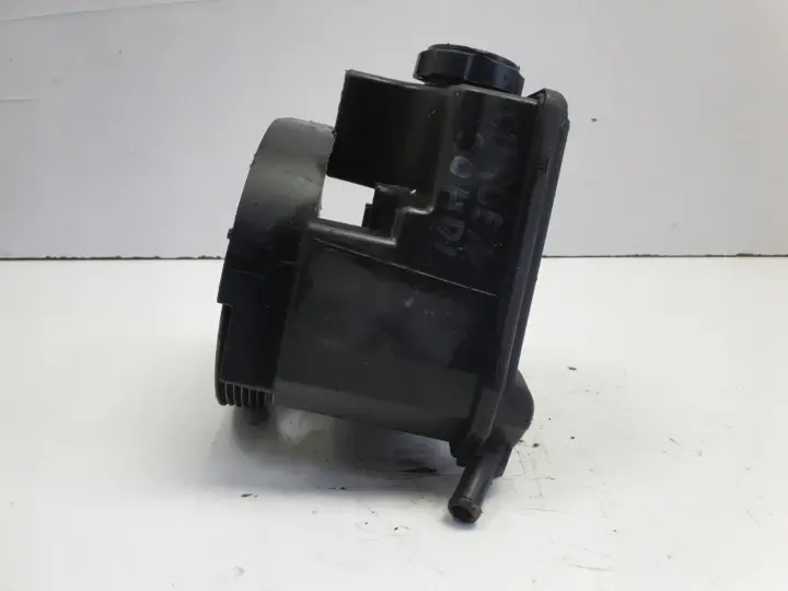 d585ae02d338a149b3289991f52ee4fc