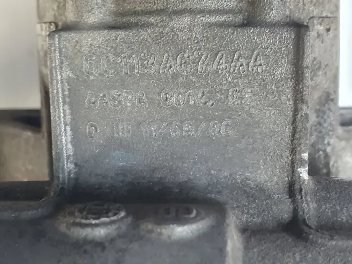 26b57d674c2687508dc57bd8222aeb09