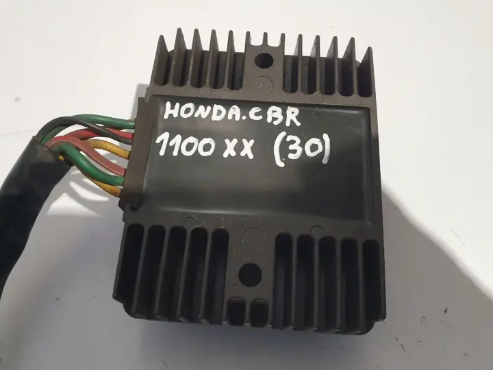 99b6e7a073c588085ed20994daa77587