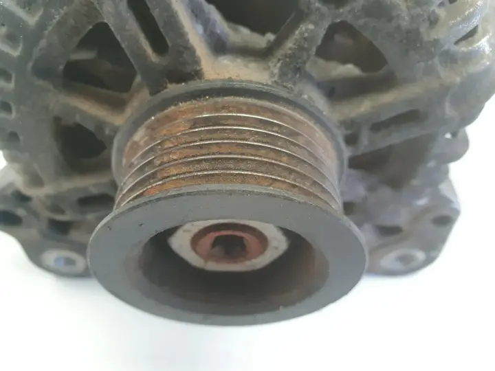 2522ef4ab1804669efa8cc63c4008371