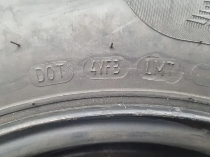 eb6dfd36700b4e3b8f93bae91aa853e8