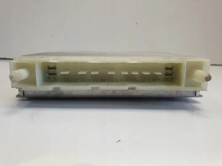 c8d439ec4b11d6ba6d3802874af7f09e