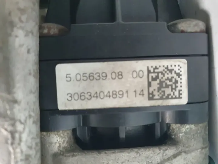 85f6c39fd94d151bba0544c89dfcf40e