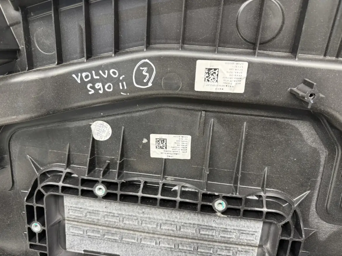 93d58b98991ff4785e2d1d27a76659db