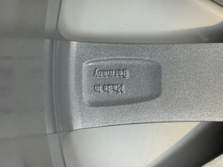 b0546edd8609c963436cfa39fe906587