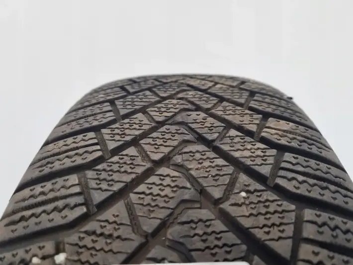 58193937e67737e9e532573782e8e187