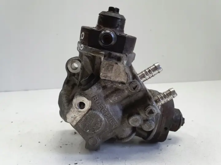 77f6216c1022807624d515e14ada8535