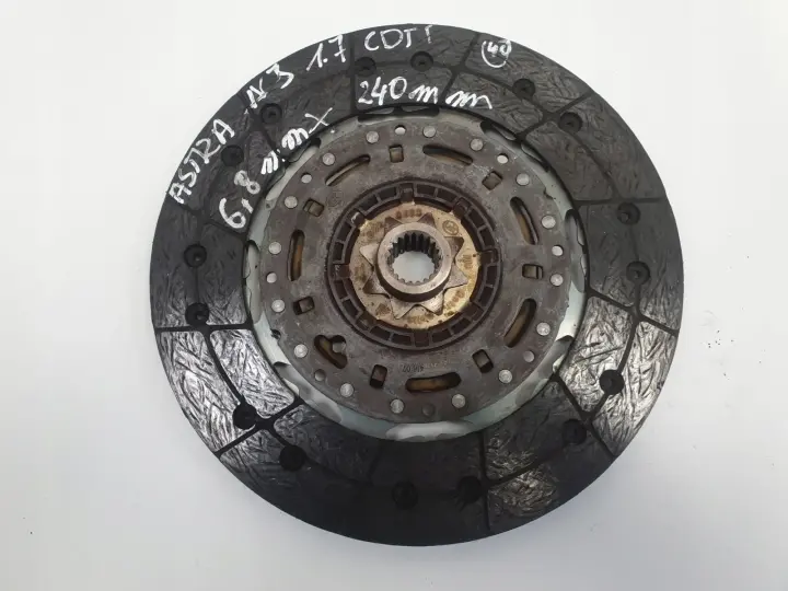 c3c201ec17165caf363be2d23851d208