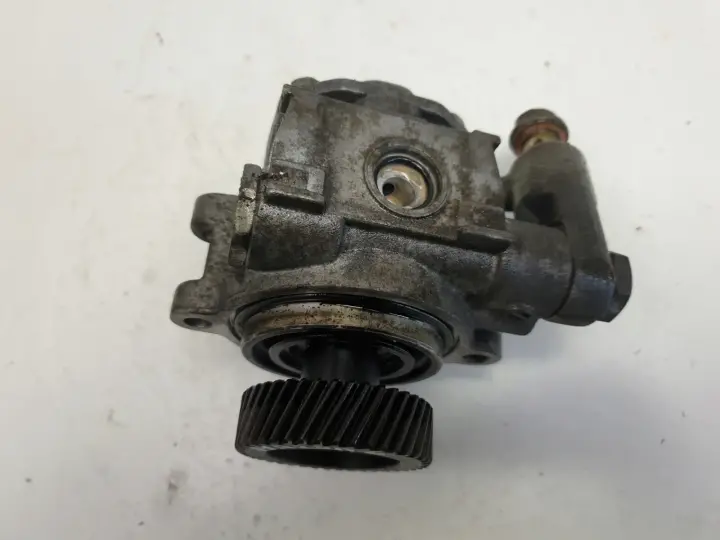 ee78bf4e7156fe0c5f5507fd00bca063