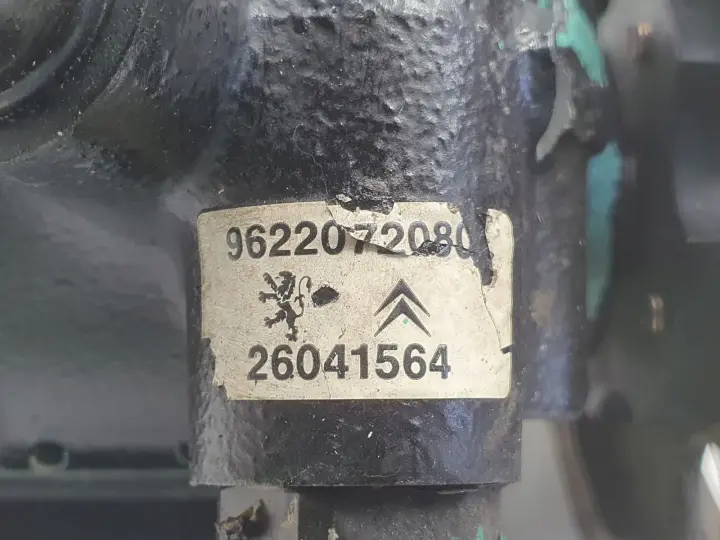 c6772d9ddb3a1a96704d3fc7754b579f