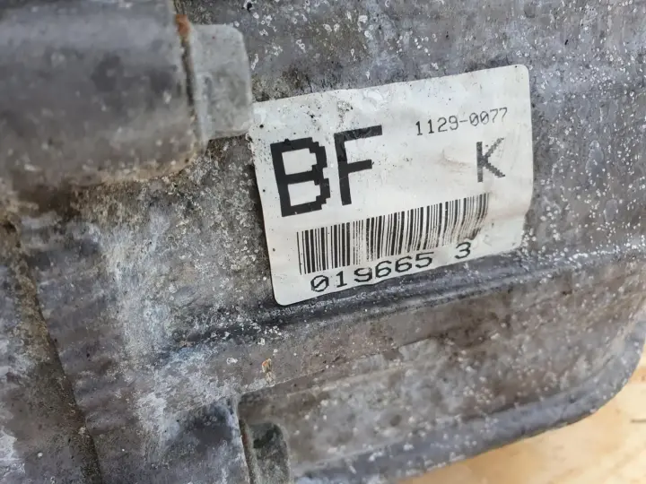 b9ff18e3ac3556130936b782bebdbd40