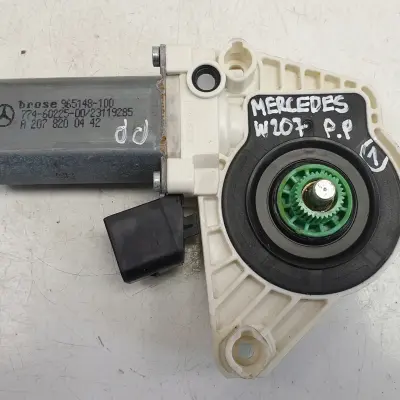 93fadca20e51663e45c5d6da20edb48a
