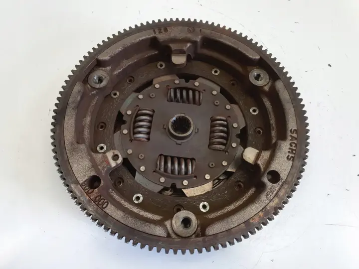 7910fc1dc076a8ec89c43ff6bc855b85