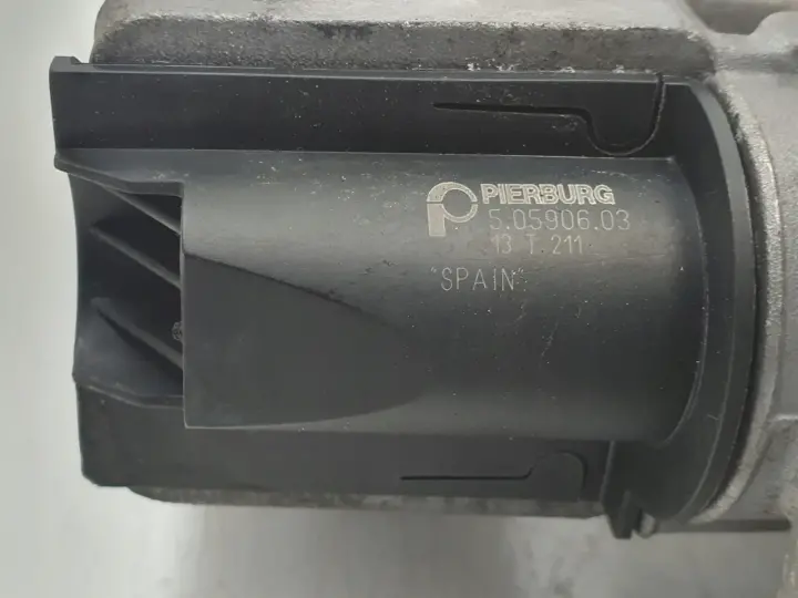 920e633f76872ad93aec826aa5b4c94f