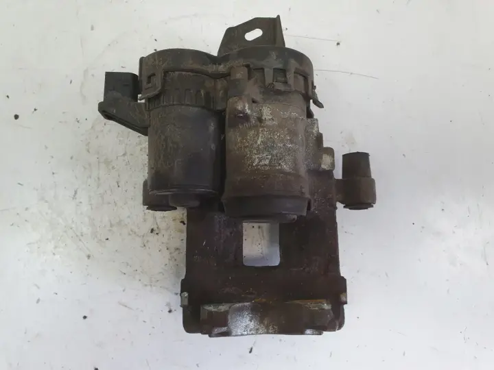 79acbf3ab312bb2bcd1339ca61a3caaf.jpg