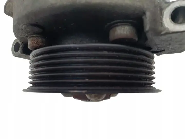 0cfe303c30c0338d16b6a70719551811