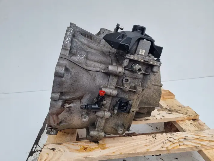 e857f970294aca66e8d97809e7e0175f