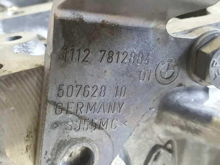 02425791765f326d72e28b7072093e85