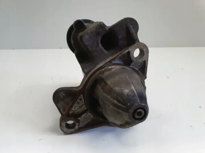 54590f60084f9588de0991602ca1f19e