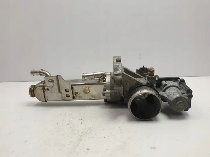 5a638e7233aefe17d010cc25af74a965