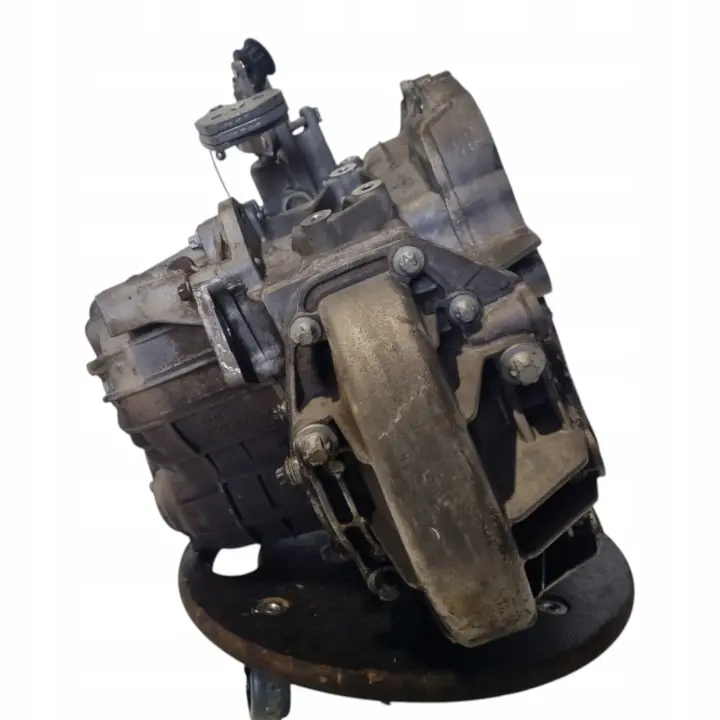 cec902608cc2adaa46de447127bff573