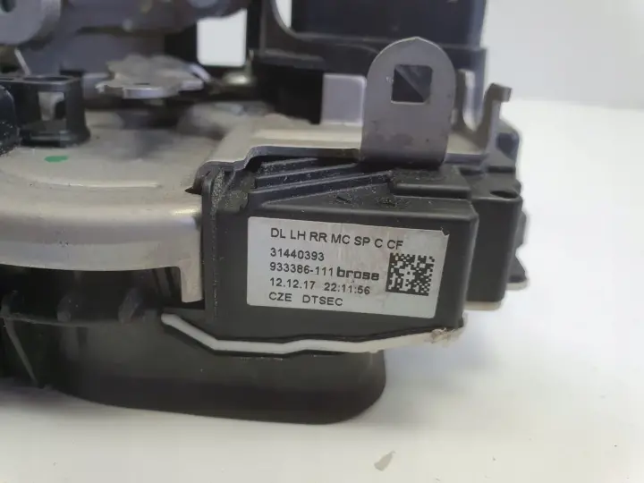c2ed0abb90ad418455681390153ae940.jpg