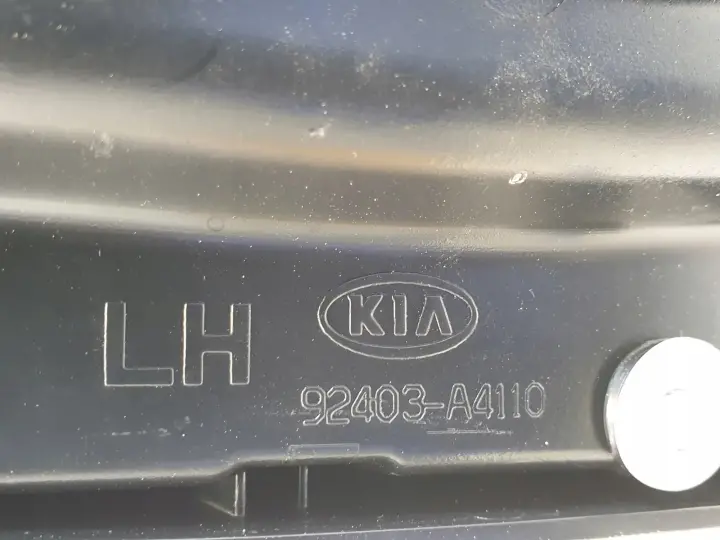 b7036dbba5b059d3a98b678c27b3aaa3